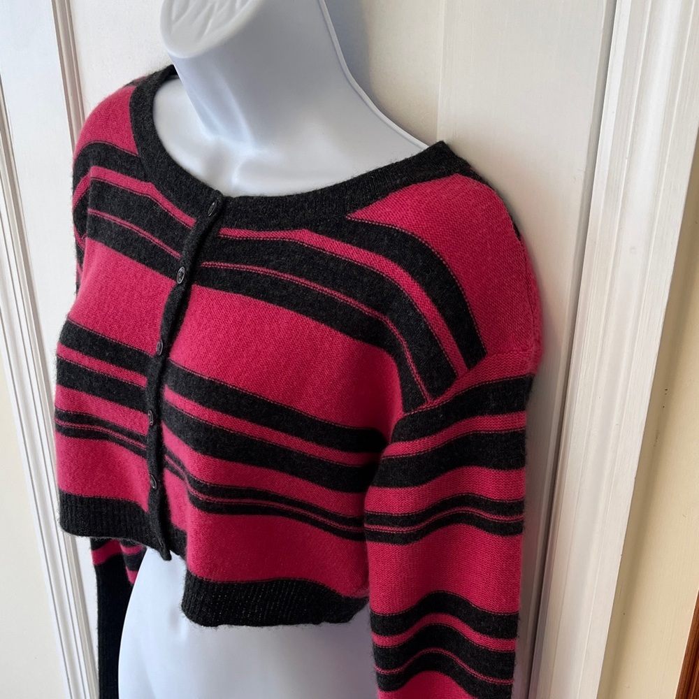 Qi Cashmere Cardigan‎ Crop Sweater Womens Medium Striped Pink Black Long Sleeves